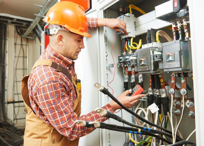 ELECTRICIAN.