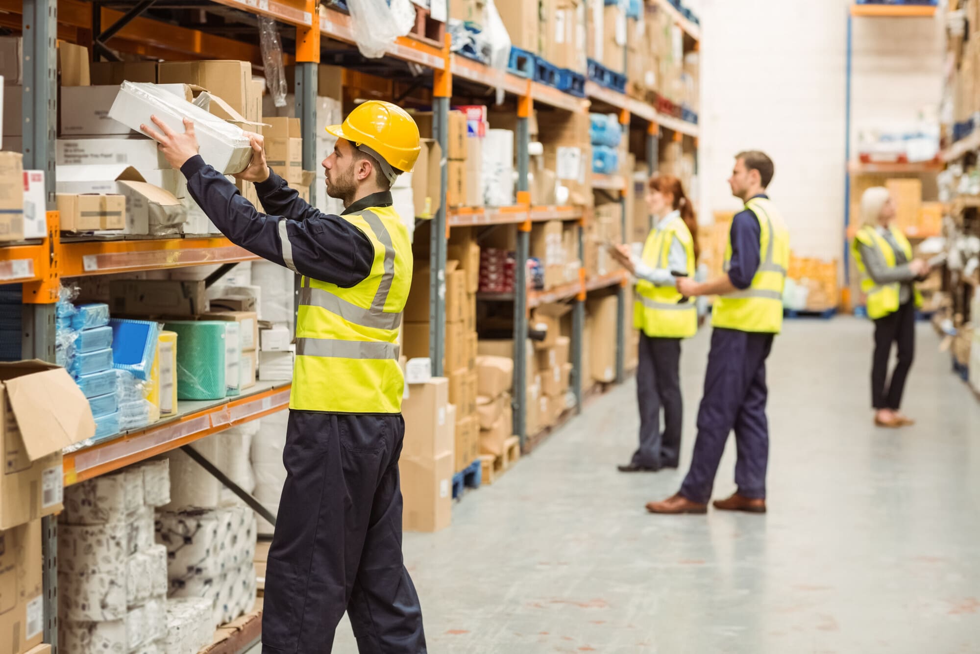 Driver with pdp and warehouse assistant
